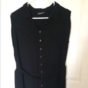 Cute dress with belt